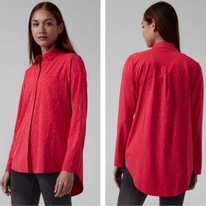 Athleta Urbanite Red Textured Top Button Up Long Sleeve Shirt size Small